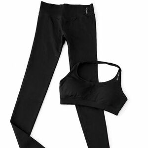 DFYNE Impact Leggings and bra set
